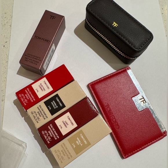 Tom Ford Other - Tom Ford Red Card Holder, brown lipstick case